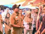 Menyambut Datangnya Ramadhan Wakil Bupati Lamsel M.Syaiful Anwar Tinjau Ketersediaan Sembako Di Pasar Inpres Kalianda