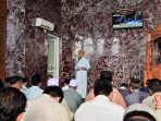 Bupati Dan Wakil Bupati Lamsel Sholat Ied Bersama Di Masjid Agung Kalianda