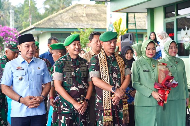 
 Kunjungan Danrem 043/Gatam ke Kodim 0421/LS