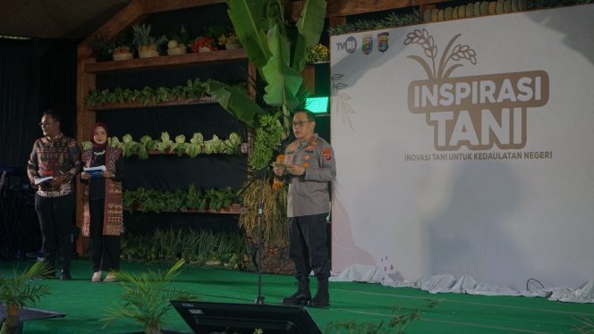 
 Kapolda Lampung Kick Off Penyaluran Beras SPHP 1 Ton Beras