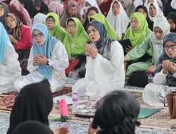 Melalui Dzikir dan Kajian Mental, Ketua TP PKK Lampung Dorong Ibu Tetap Tangguh dan Berdaya