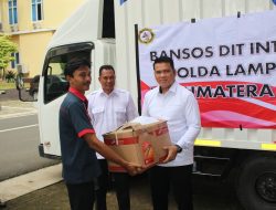 Peringati Hari Jadi ke-80 Intelijen Polri, Polda Lampung Kirim Bantuan Pakaian untuk Korban Bencana Sumatera Barat*