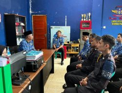 Rusja Hendri Pimpin Rapat Perdana sebagai Kasubsi Kamtib Lapas Kelas III Dharmasraya