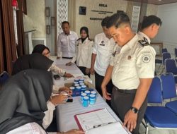Pastikan Lingkungan Bersih dari Narkoba, Lapas Muara Tebo Laksanakan Tes Urine bagi Pegawai dan Warga Binaan