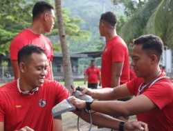 Prajurit Yonif 7 Marinir Laksanakan Renang Laut