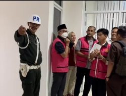 Kejari Bandar lampung Terima Pelimpahan Pelimpahan Tersangka dan Barang Bukti terkait Kurupsi PT LEB