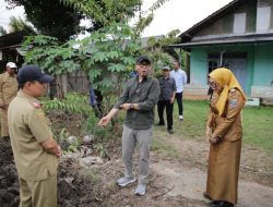 Gubernur Rahmat Mirzani Djausal Tinjau Pemeliharaan Jalan Provinsi di Ruas Jalan Pattimura, Kota Metro serta, Ruas Jalan Metro – Kota Gajah
