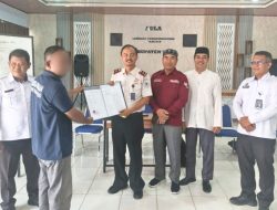 Terus Belajar Dibalik Jeruji, Warga Binaan Lapas Muara Tebo Terima Rapor Paket B dan C