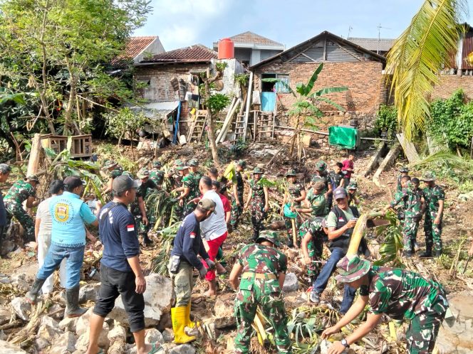 
 Pelda Sulindra Hadir dalam Kegiatan Gerebek Sungai
