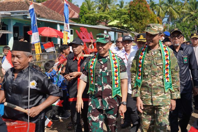 
 Buka TMMD ke-128 di Tanggamus, Danrem 043/Gatam Harapkan Kesejahteraan Warga Kalimiring Meningkat