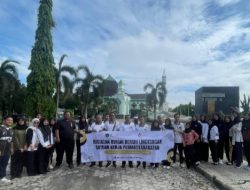 RUTAN KELAS IIB MENGGALA BERSIHAN KAN ISLAMIC CENTER TULANG BAWANG DALAM RANGKA HARI BAKTI PEMASYARAKATAN KE-62