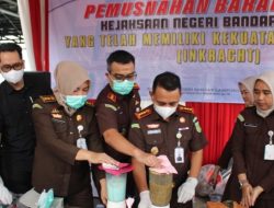 Kejari Bandarlampung Musnah kan Barang bukti Yang Sudah Mempunyai Kekuatan Hukum Tetap (In Kracht)