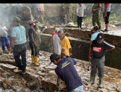 Antisipasi Cuaca Ekstrem, Pemkot Bandar Lampung Lakukan Aksi Bersih Drainase