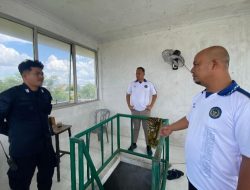 Kontrol Langsung Pos Menara, Kepala Rutan Kelas I Bandar Lampung Pastikan Keamanan Tetap Prima