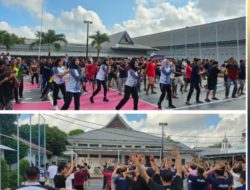 Indahnya Kebersamaan, Petugas dan Warga Binaan Lembaga Pemasyarakatan Kelas 1 Bandar Lampung Laksanakan Senam Pagi Terpadu di Lapangan Futsal