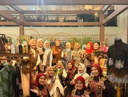 Asri Tapis Bawa Warisan Lampung Bersinar di Persit Bisa 2