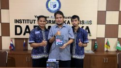 Dosen Darmajaya Luncurkan Buku Dasar Pemrograman C++