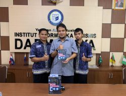 Dosen Darmajaya Luncurkan Buku Dasar Pemrograman C++