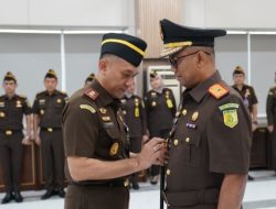 Kejati Lampung Lantik Wakajati dan Kajari Lampung Timur