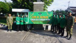 Jumat Berkah Persit KCK Koorcab Rem 043 PD XXI/Radin Inten