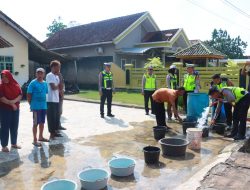 Jelang Hari Bhayangkara ke-80, Polda Lampung Salurkan Ribuan Bantuan hingga Air Bersih ke Daerah Terdampak