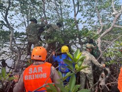 Personel Satbrimob Polda Lampung Ikuti Latgabma Malindo Darsasa 12AB/2026 di Pantai Puri Gading