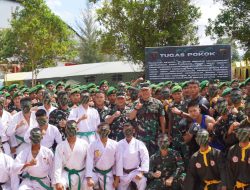 Tampilkan Kemampuan dan Disiplin, Prajurit Yonif TP 891/MS Sambut Pangdam XXI/RI