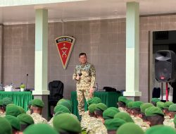 Pangdam XXI/RI Bangkitkan Moril Tempur Prajurit Yonif TP 892/VS