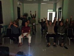 Babinsa Kodim 0410/KBL Gelar Kegiatan Nobar Gembira