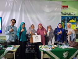 Dosen IIB Darmajaya Latih Guru SD Muhammadiyah 1 Bandar Lampung Optimalkan Papan Interaktif dalam Pembelajaran