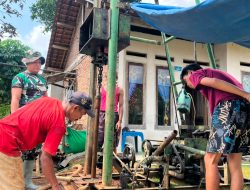 Gencarkan Pembangunan di Kemiling, Dansatagas TMMD KODIM 0410/KBL Tinjau Progres RTLH dan Sumur Bor