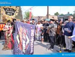 Bupati Lamsel Radityo Egi Pratama Hadiri Gerbeg Satu Suro Desa Sidoharjo, Kecamatan Way Panji