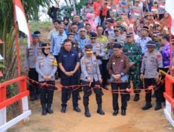 Dukung Peningkatan Ekonomi Masyarakat, Kapolda Lampung Resmikan Jembatan Merah Putih Presisi