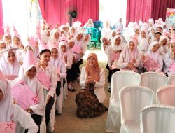 Dekan Filkom IIB Darmajaya Motivasi Calon Bidan Akademi Kebidanan Prestasi Agung