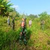 Babinsa Koramil 410-05/TKP Bersama Linmas Gelar Patroli Karhutla di Kelurahan Sukadanaham