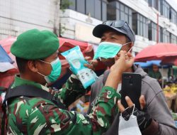 Babinsa Kodim 0410/KBL Bergerak Cepat Hadapi Dampak Abu Vulkanik Anak Krakatau di Bandar Lampung