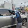 Biddokkes Polda Lampung Bagikan 500 Masker, Lindungi Masyarakat dari Dampak Abu Erupsi
