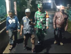 Babinsa Sukadanaham Gelar Patroli Siskamling Ciptakan Kamtibmas Kondusif