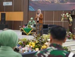 Keluarga Kuat, Pengabdian Hebat: Danrem 043/Gatam Bekali Persit Edukasi Kesehatan Mental dan Hukum