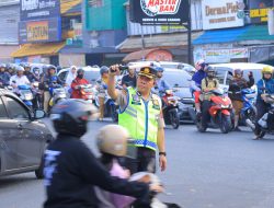 Polisi Hadir untuk Masyarakat, Kapolda dan Wakapolda Lampung Turun ke Jalan